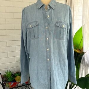 Vineyard Vines Long Sleeve Chambray denim shirt